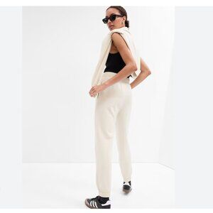 Gap matching sweat set sweatpants and sweatshirt